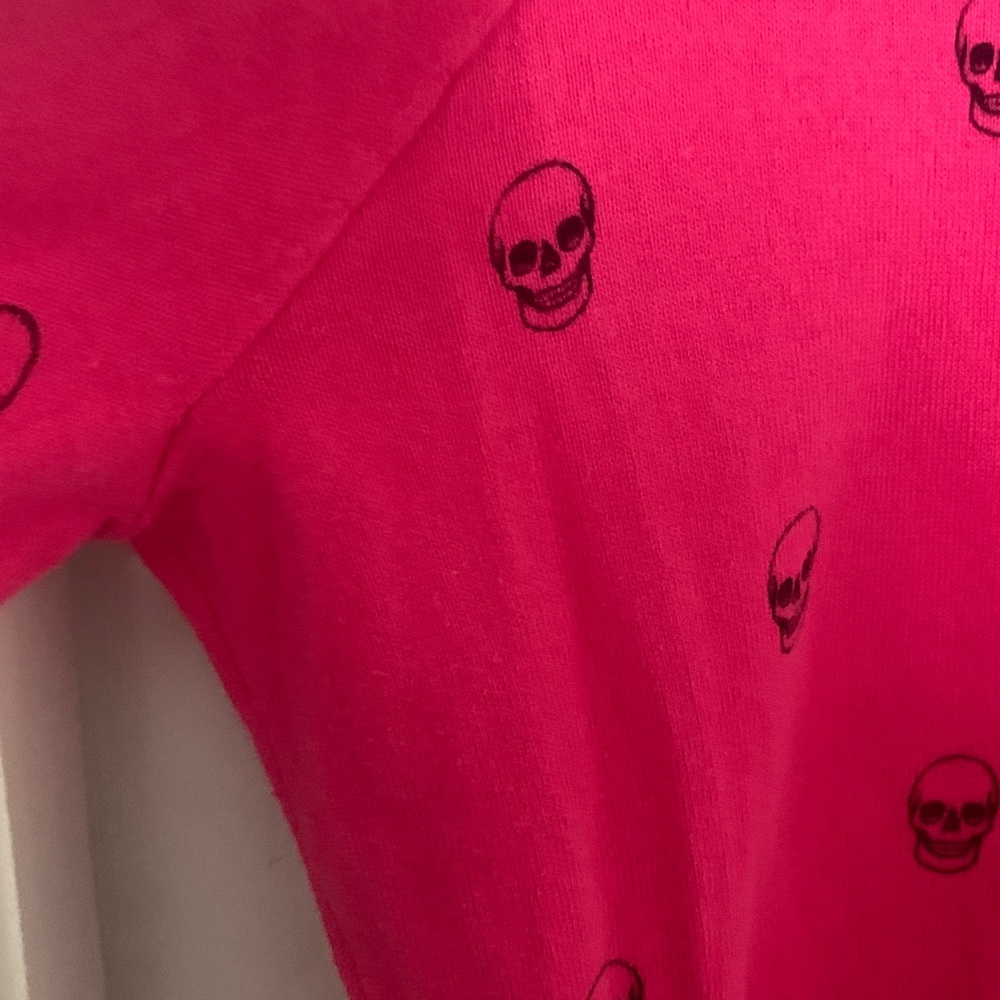 Torrid 00 Hot Pink Raglan Skull Sweater - Picture 2 of 5